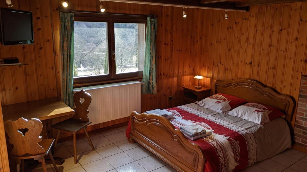 Bed and Breakfast La Source Sondernach Екстер'єр фото